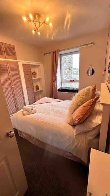 Executive Top Floor 1 Bedroom Apartment แอเบอร์ดีน ภายนอก รูปภาพ